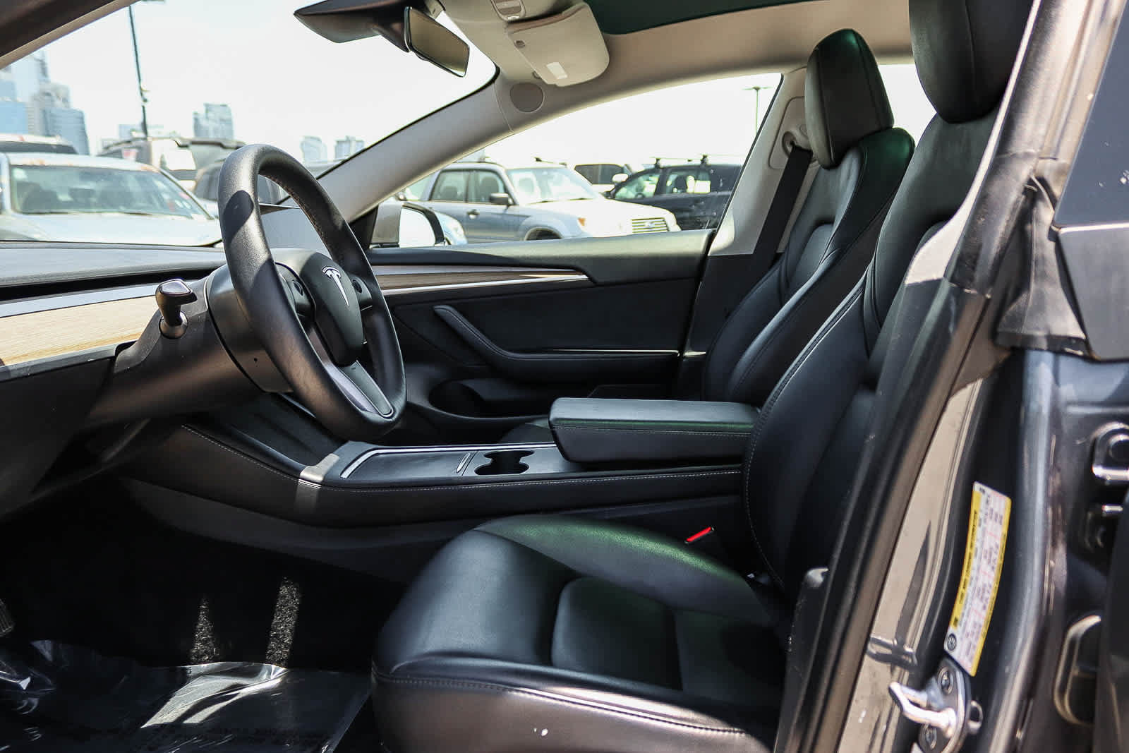 Used 2023 Tesla Model 3 Standard Range RWD image 16