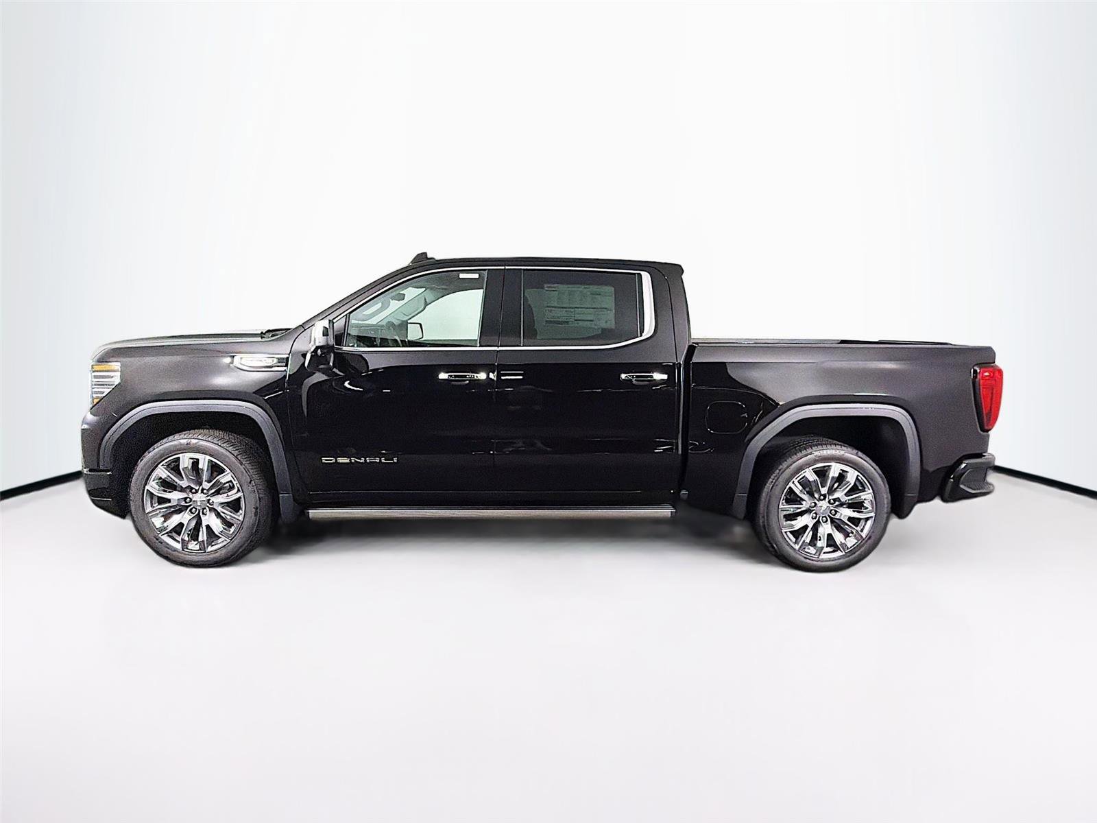 New 2026 GMC Sierra 1500 Denali w/ Denali Reserve Package image 4