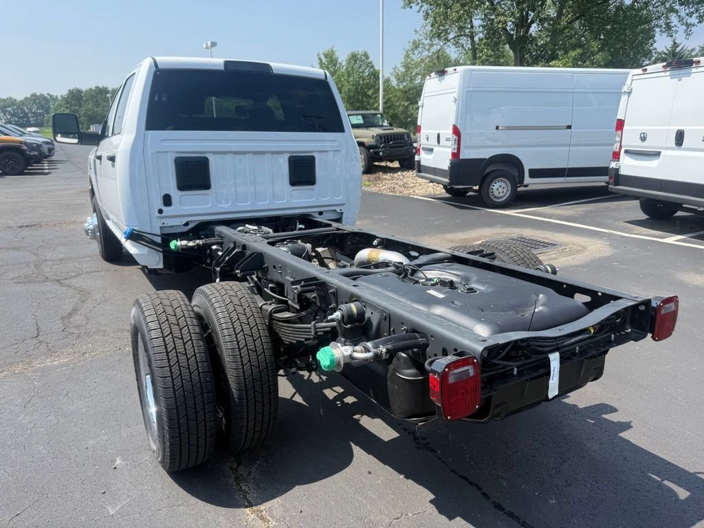 New 2026 RAM 3500 Tradesman w/ Chrome Appearance Group A AWD/4WD image 6