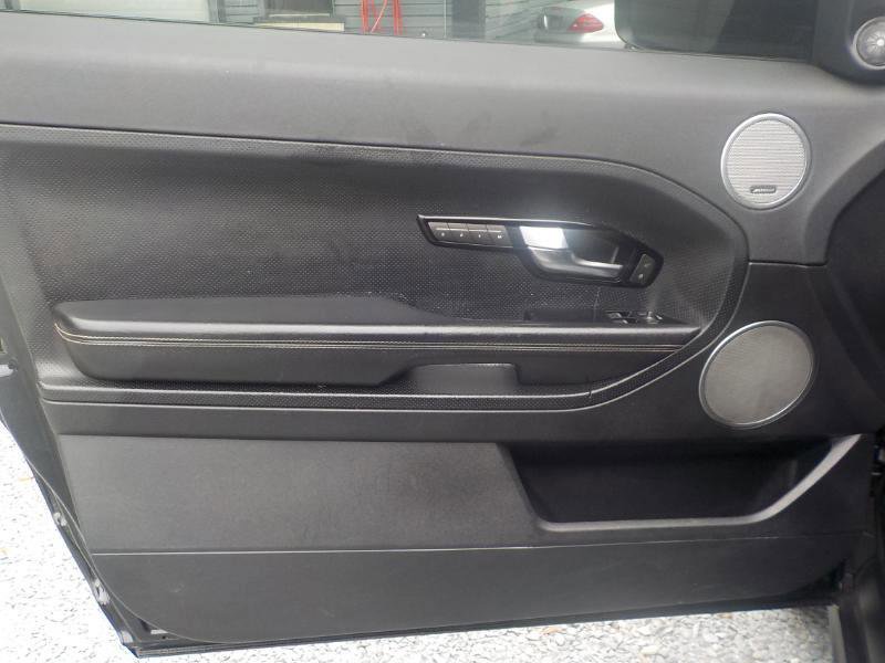 Used 2012 Land Rover Range Rover Evoque Dynamic w/ Dynamic Premium Pkg AWD/4WD image 9