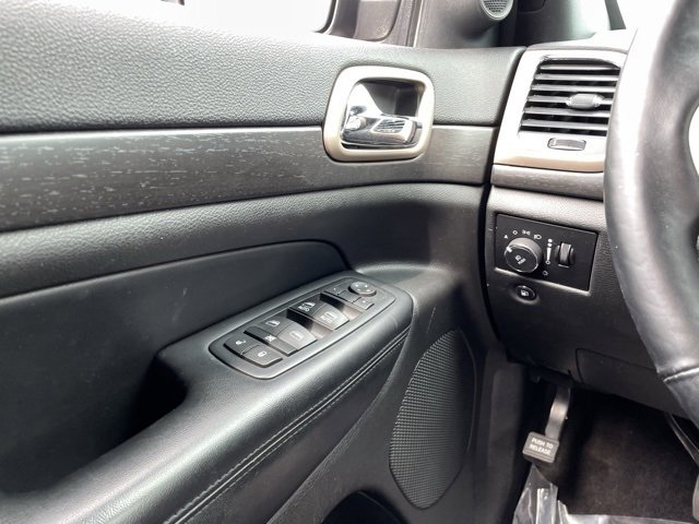 Used 2017 Jeep Grand Cherokee Laredo w/ Quick Order Package 23E image 21