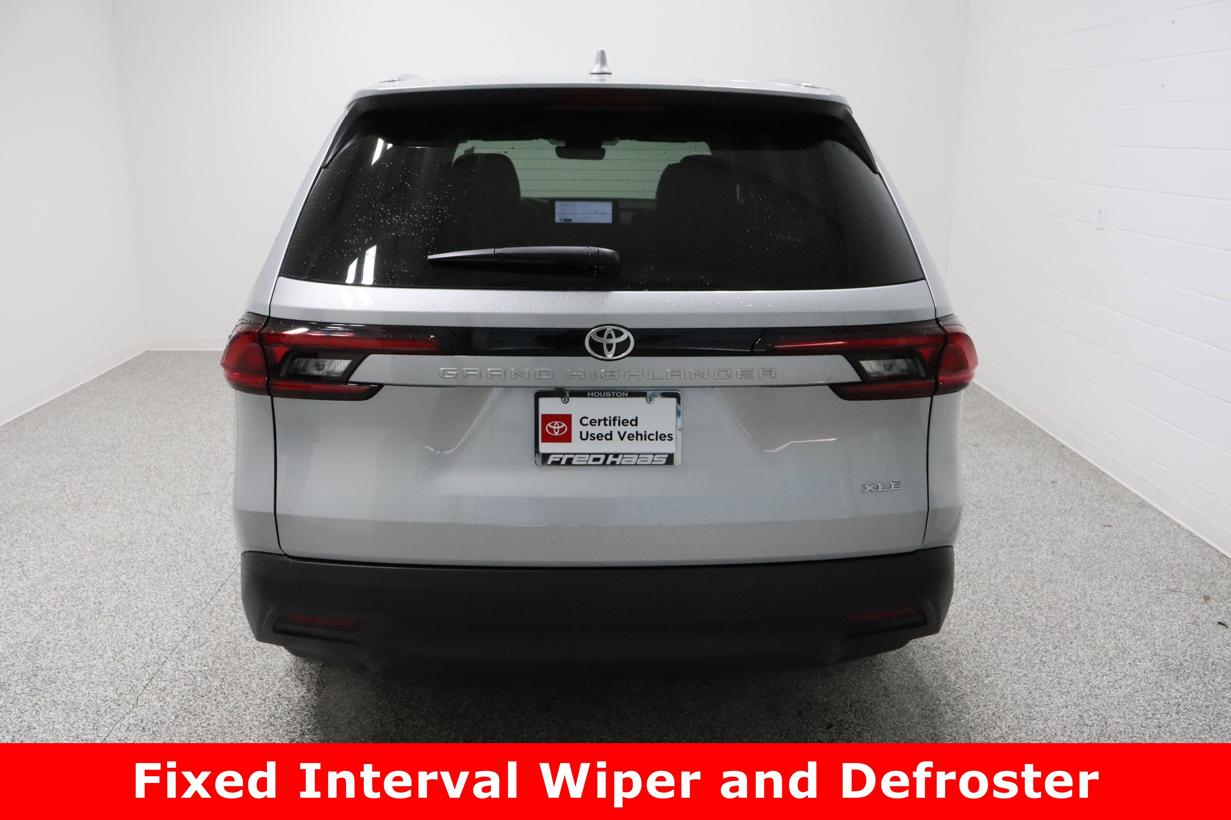 Certified 2025 Toyota Grand Highlander FWD image 8