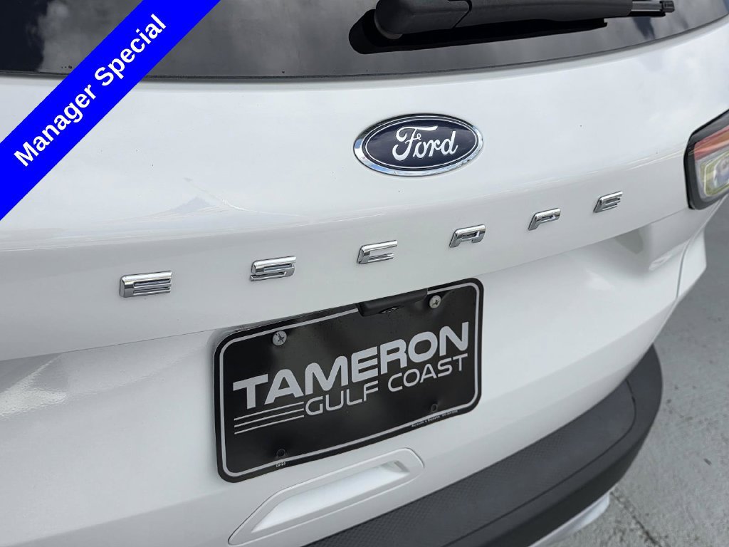 Used 2022 Ford Escape SEL FWD image 36