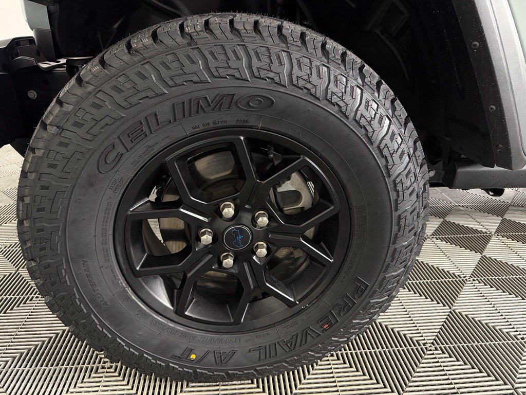 Used 2024 Jeep Wrangler Unlimited AWD/4WD image 11