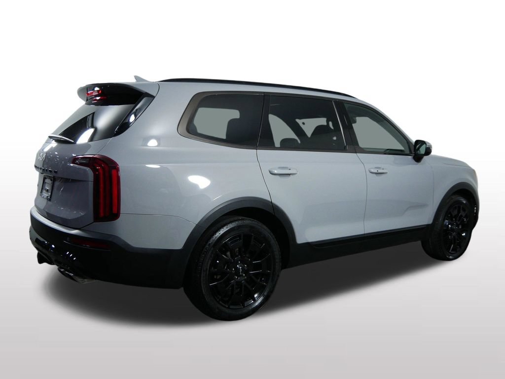 Used 2022 Kia Telluride SX w/ SX Prestige Package AWD/4WD image 11
