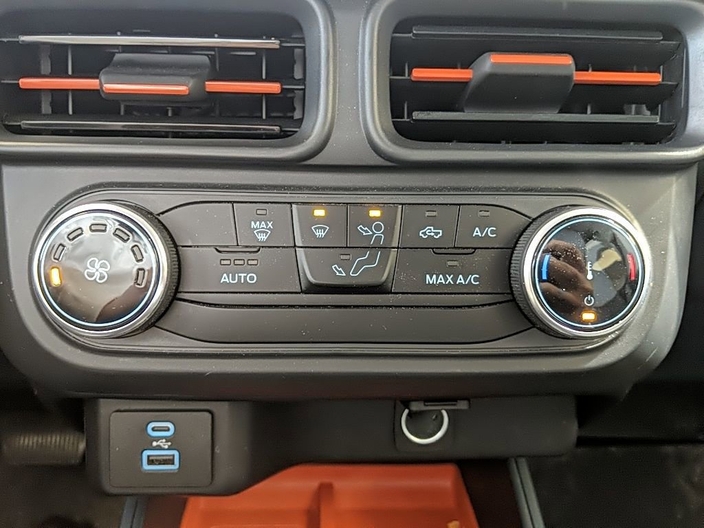 Certified 2024 Ford Maverick XLT image 20