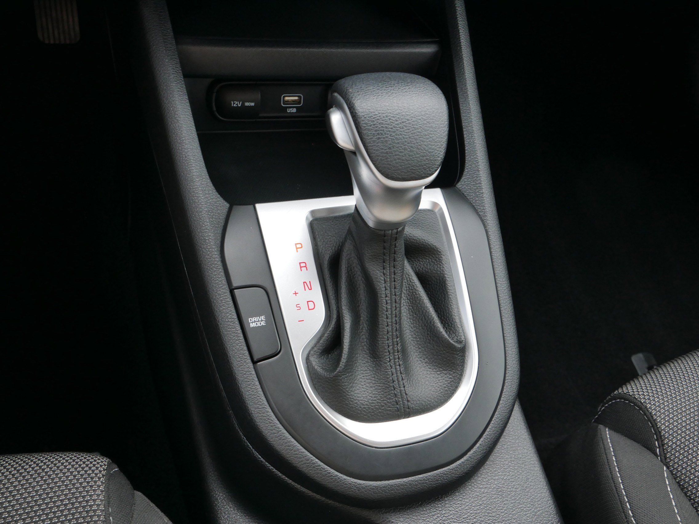 Certified 2022 Kia Forte LXS image 24