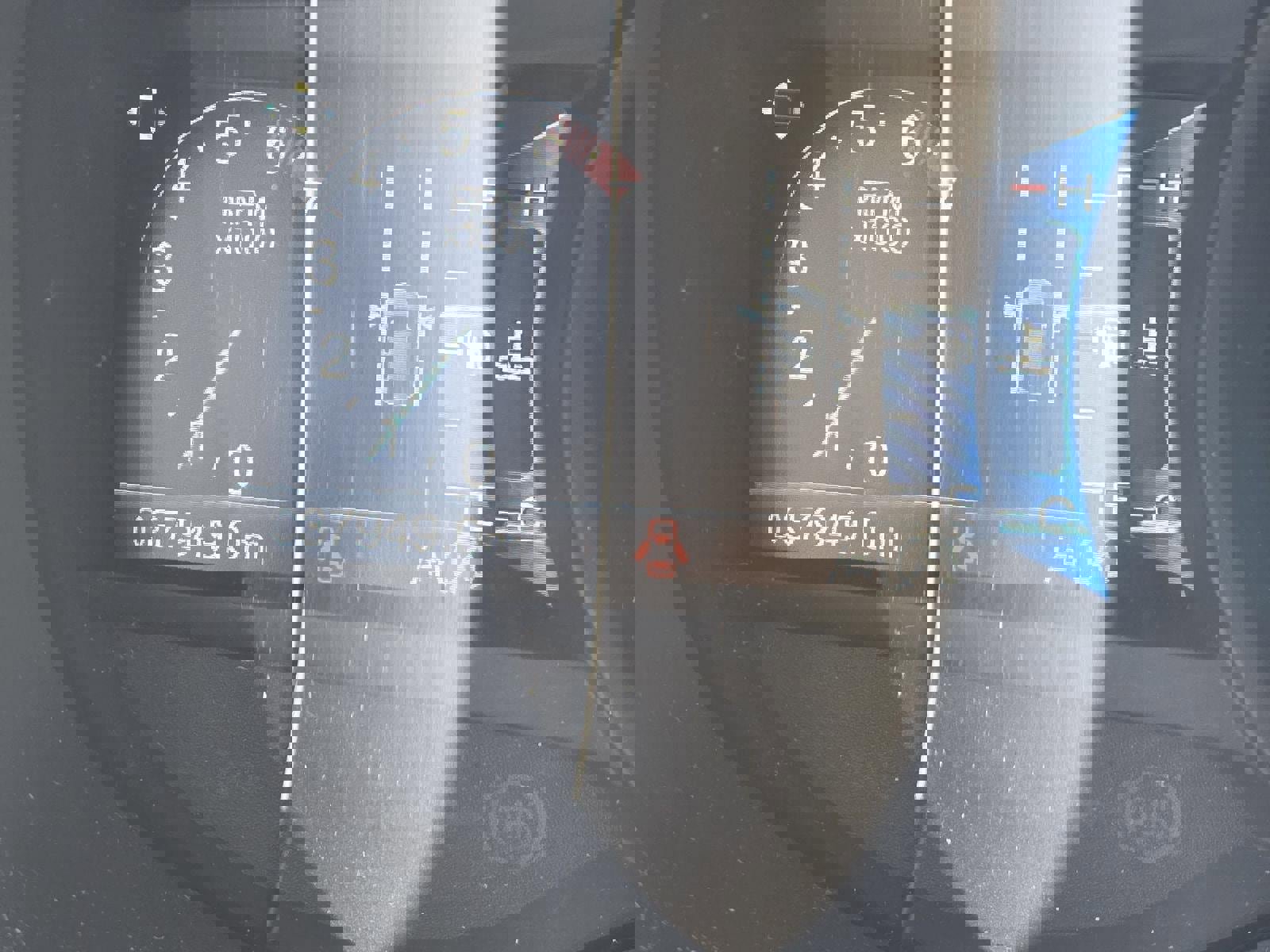 Used 2024 Ford Edge Titanium AWD/4WD image 9