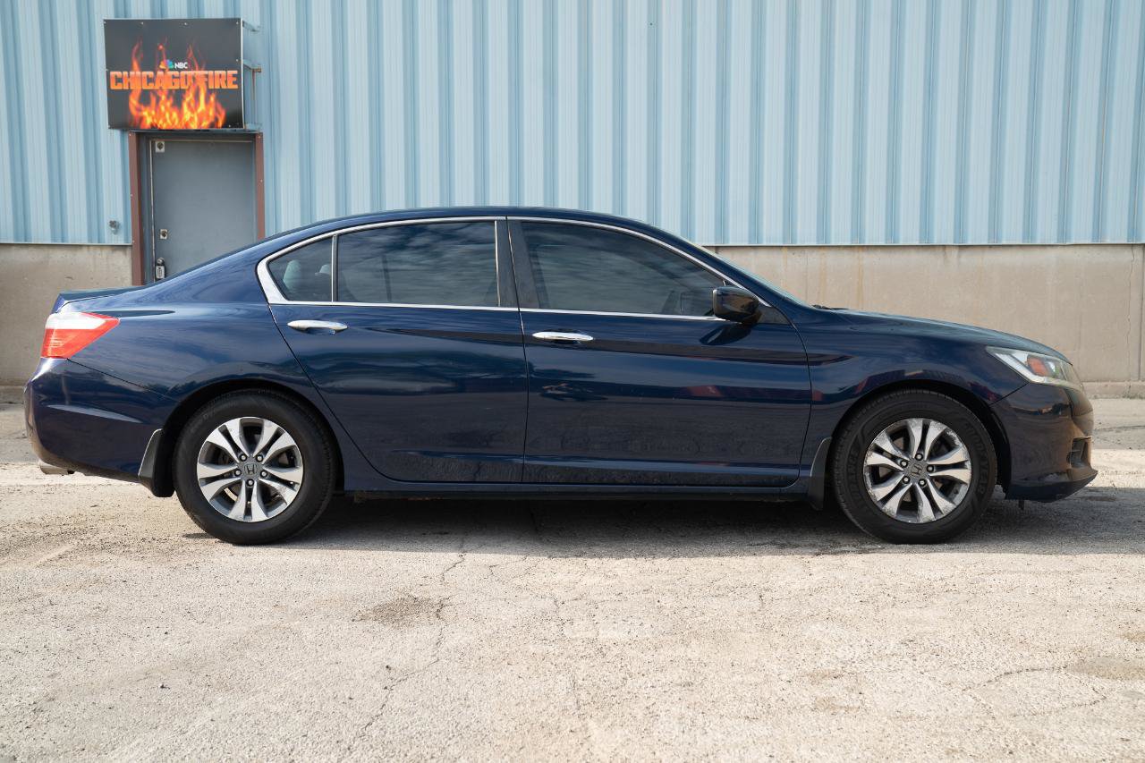 Used 2015 Honda Accord LX image 10
