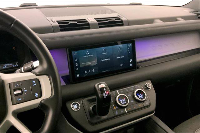 Used 2020 Land Rover Defender 110 SE image 5