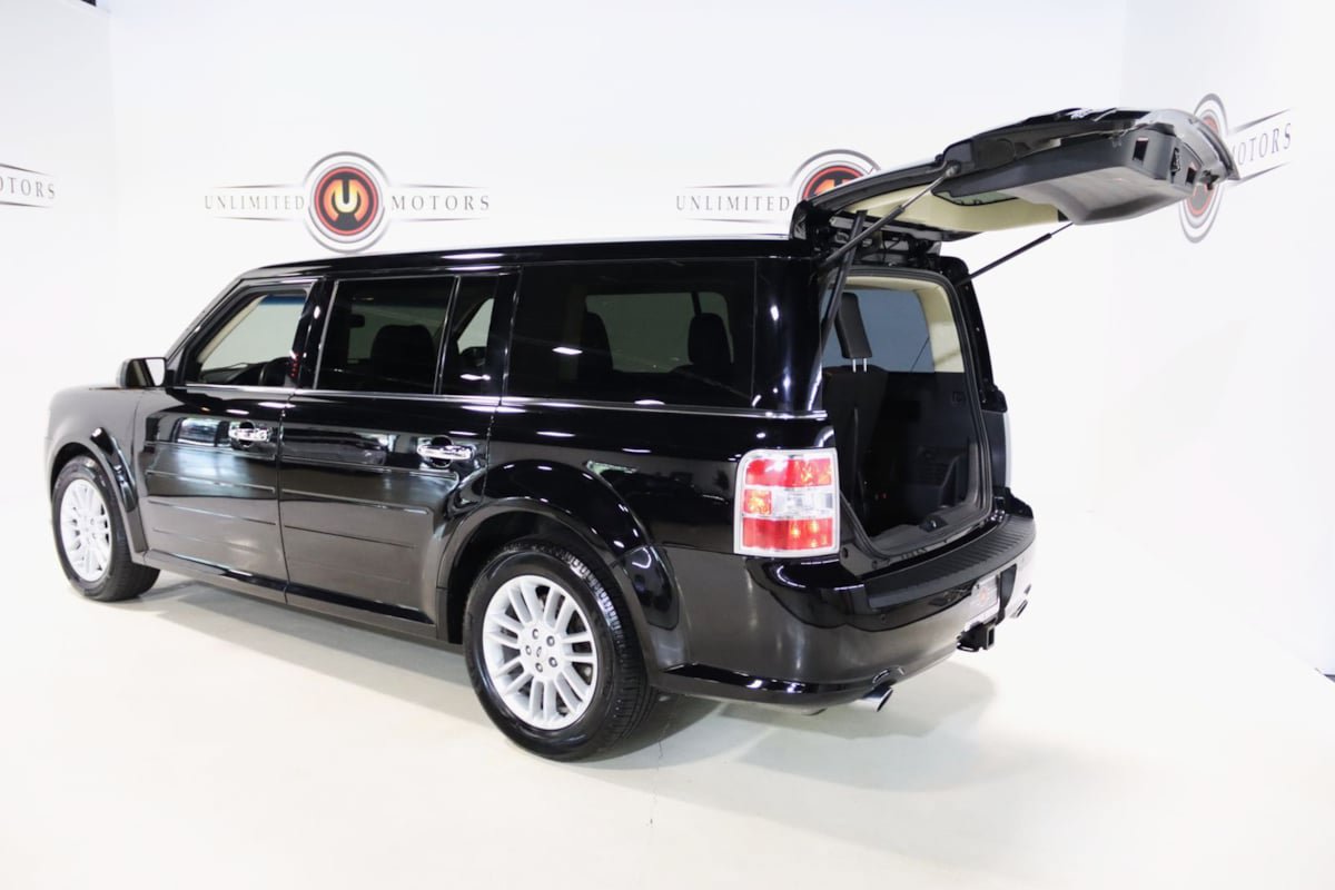 Used 2018 Ford Flex SEL w/ Equipment Group 202A FWD image 24