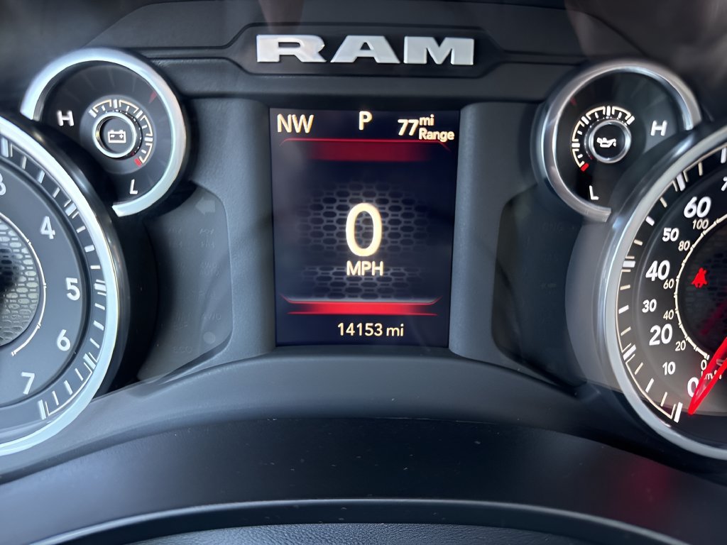 Used 2025 RAM 1500 Big Horn RWD image 27