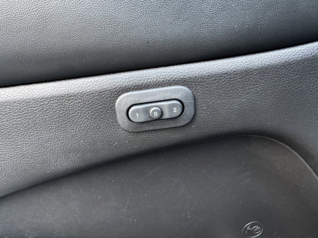 Used 2021 Jeep Grand Cherokee Limited image 6