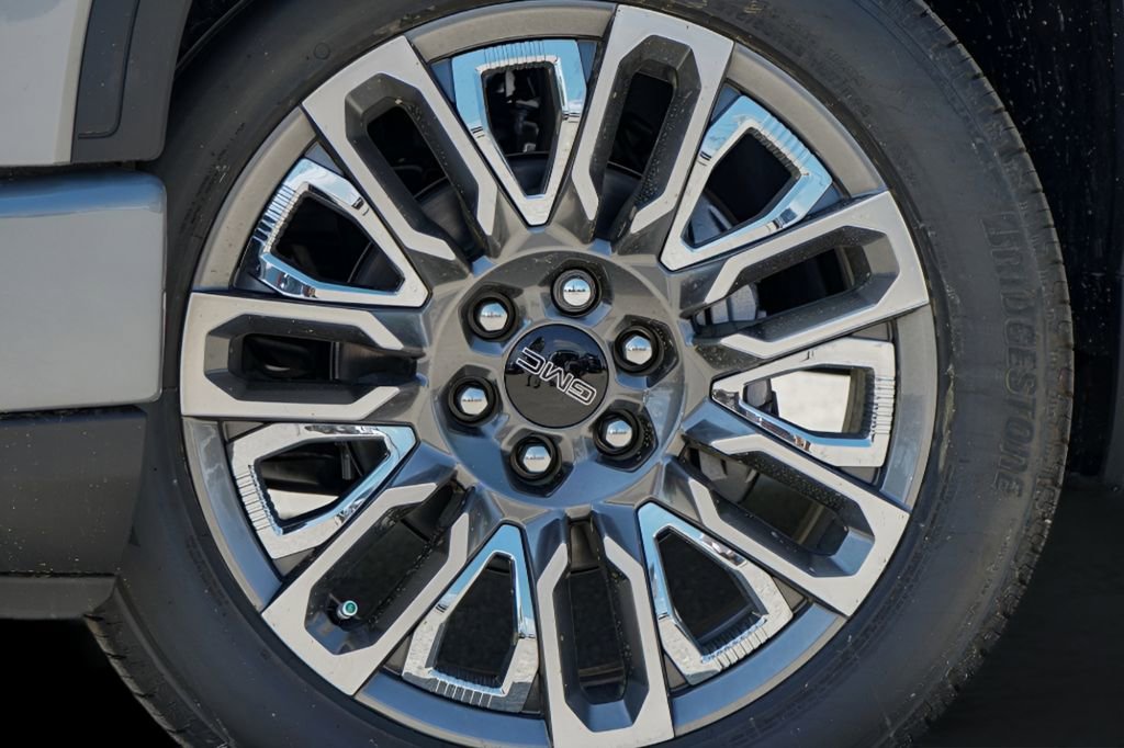 New 2026 GMC Sierra 1500 Denali Ultimate AWD/4WD image 2