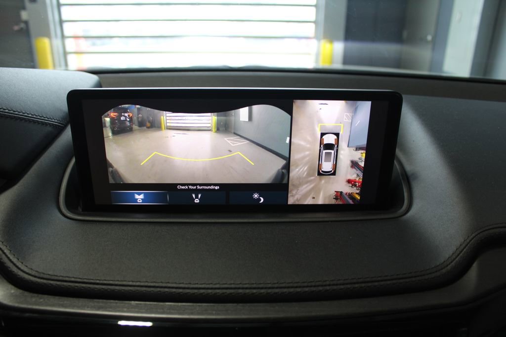 Used 2023 Acura MDX SH-AWD w/ Advance Package image 29