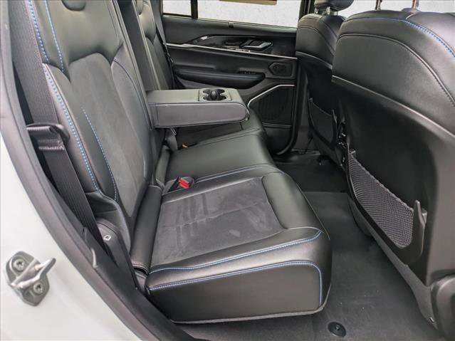 Used 2022 Jeep Grand Cherokee Trailhawk w/ Advanced Protech Group II image 20