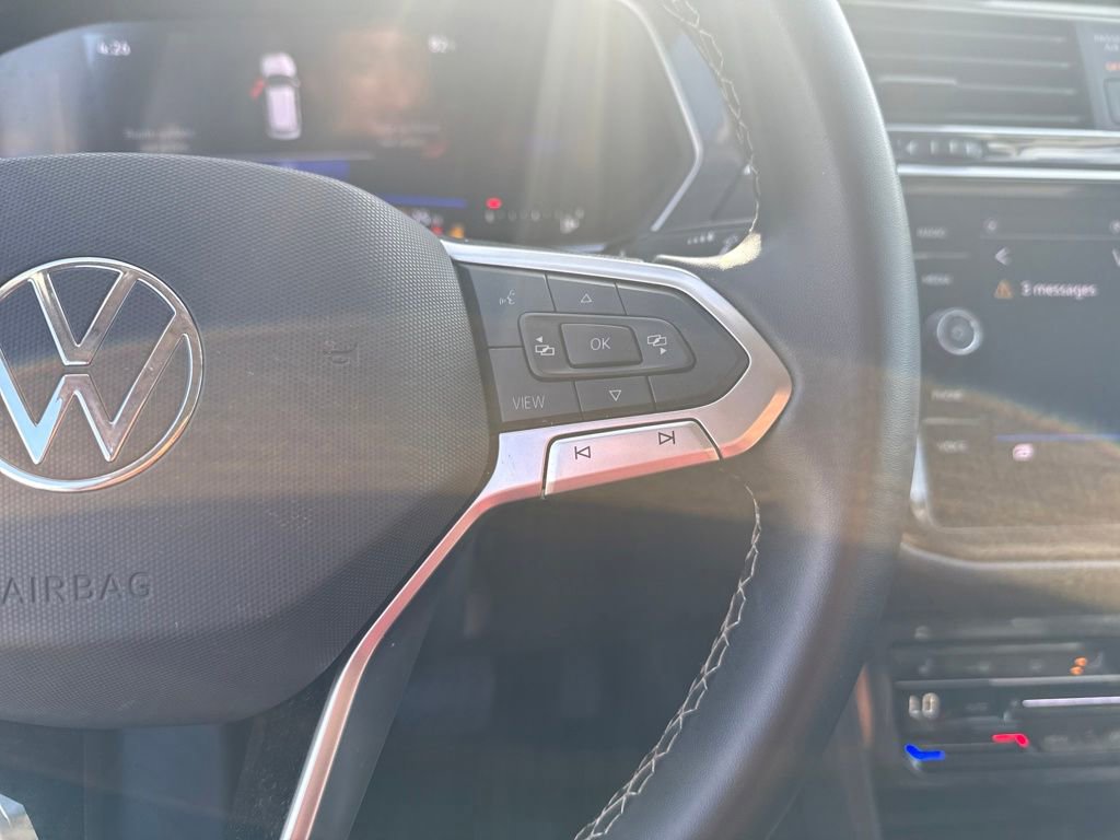 Used 2024 Volkswagen Tiguan SE image 20