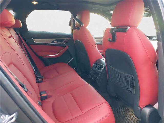 New 2026 Jaguar F-PACE R-Dynamic S image 8