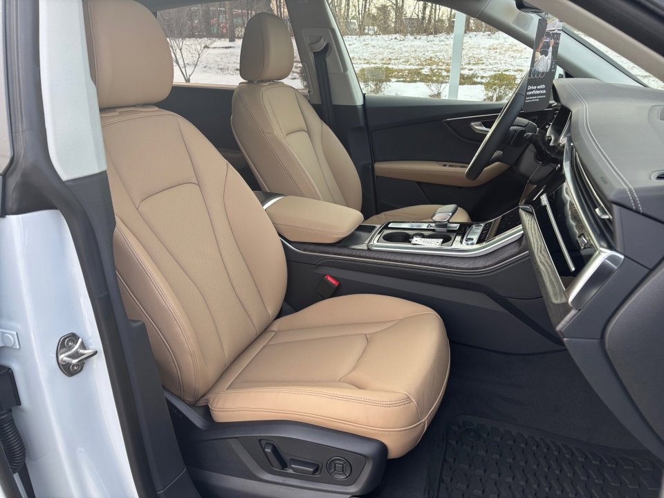New 2026 Audi Q8 Premium Plus w/ Premium Plus Package image 28