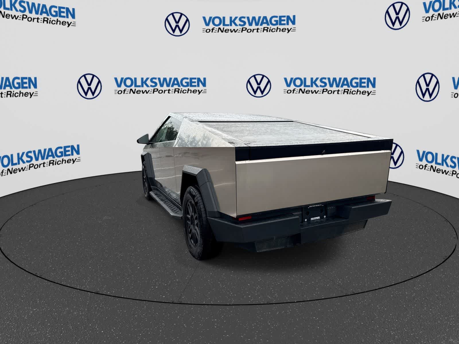 Used 2024 Tesla Cybertruck Cyberbeast AWD/4WD image 12