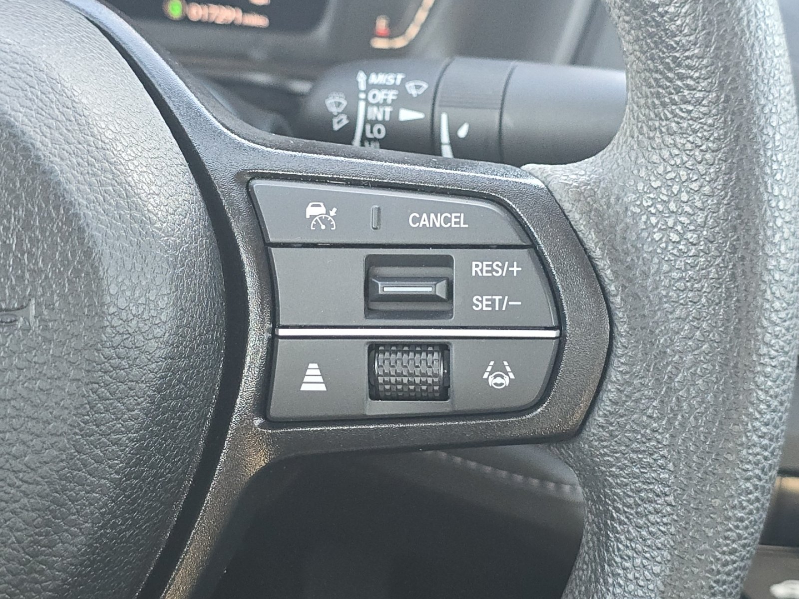 Used 2025 Honda Accord SE image 29