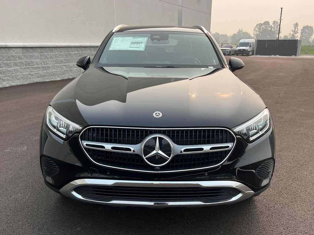 New 2026 Mercedes-Benz GLC 300 4MATIC image 3