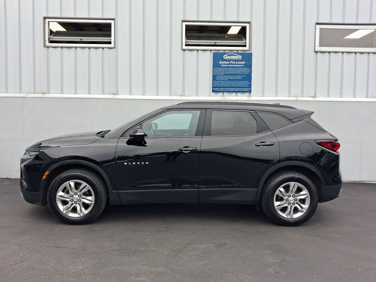 Used 2020 Chevrolet Blazer LT AWD/4WD image 2