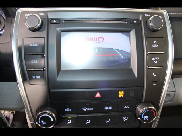 Used 2017 Toyota Camry LE FWD image 26