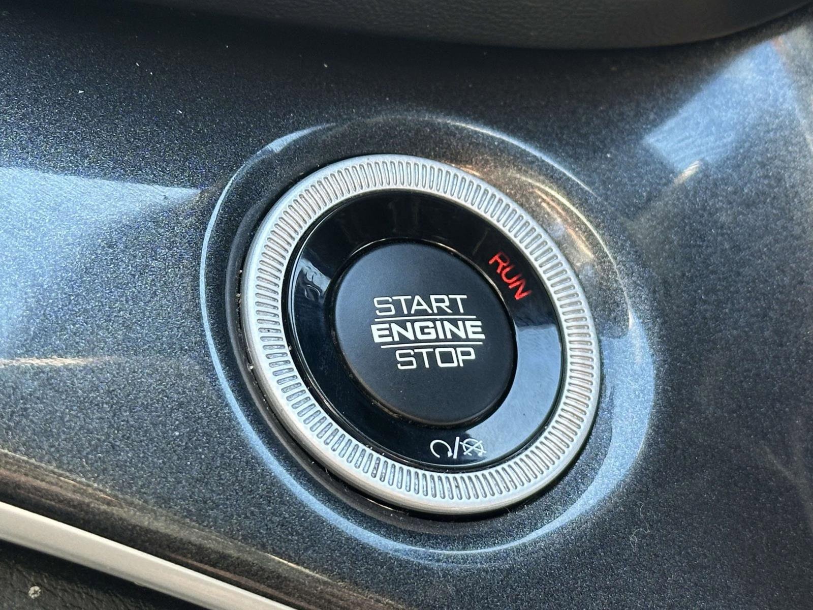 Used 2022 Jeep Grand Cherokee L Laredo image 18