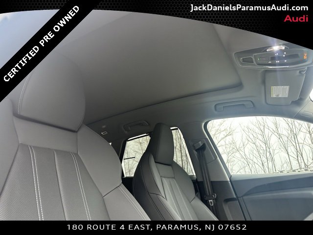 Used 2025 Audi Q5 2.0T Premium Plus w/ Premium Plus image 17