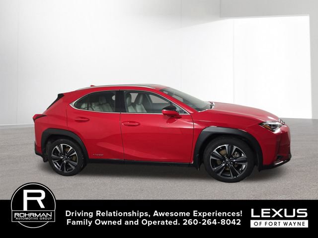 Used 2020 Lexus UX 250h w/ Premium Package image 5