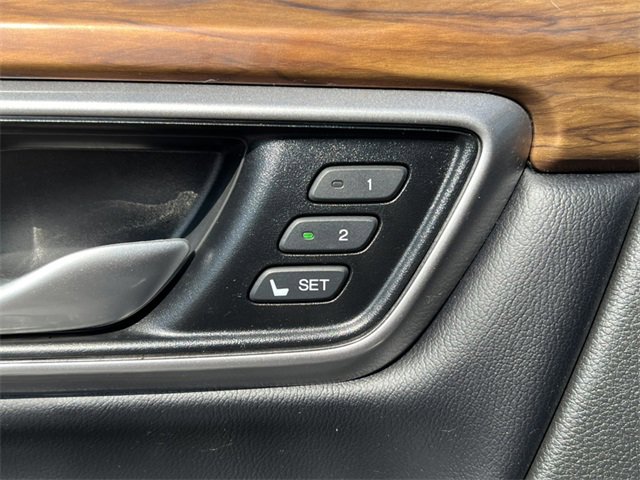 Used 2018 Honda CR-V EX-L image 16