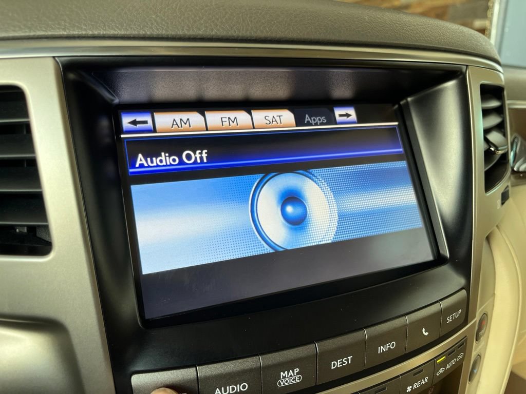 Used 2014 Lexus LX 570 4WD w/ Luxury Package image 34