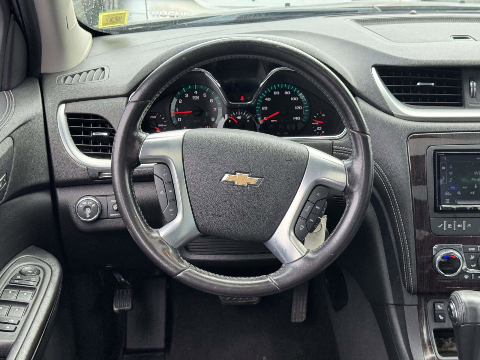 Used 2017 Chevrolet Traverse LT AWD/4WD image 11