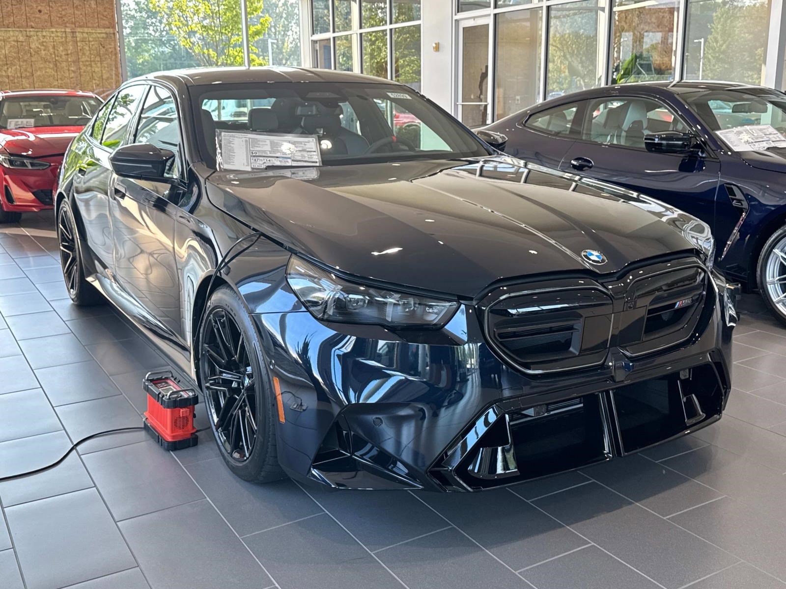 New 2026 BMW M5 w/ Carbon Package image 3