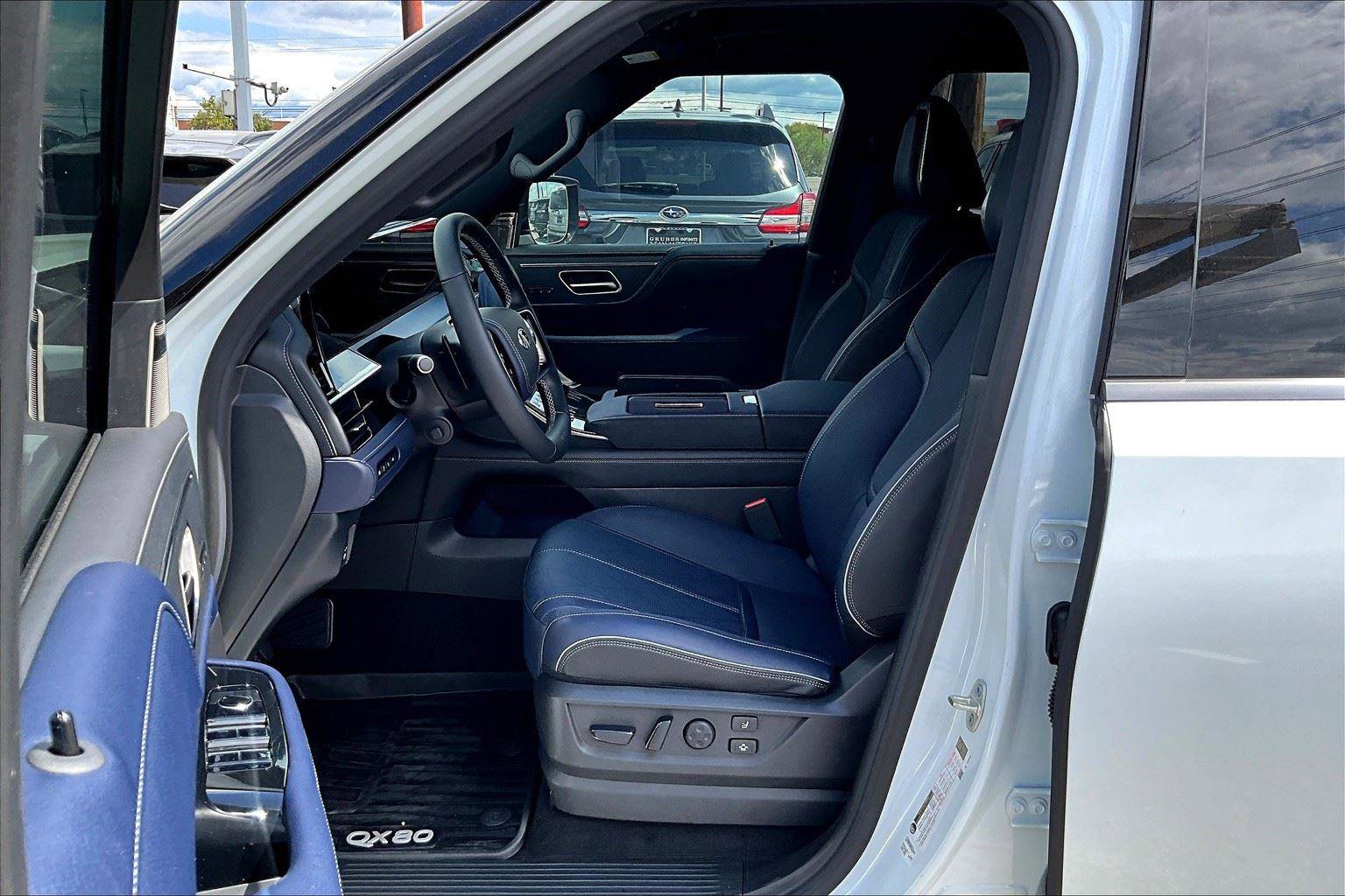 New 2026 INFINITI QX80 4WD w/ Sport Exterior Package image 13
