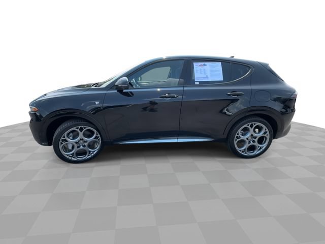 Used 2024 Alfa Romeo Tonale Ti AWD/4WD image 5