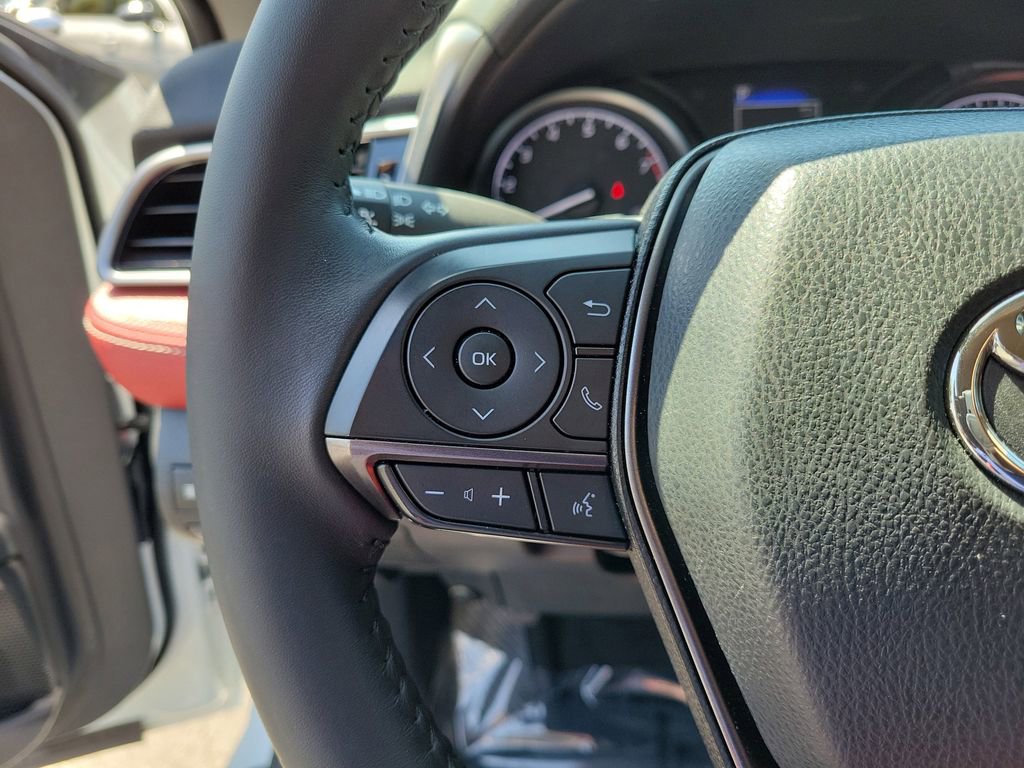 Used 2024 Toyota Camry SE image 26