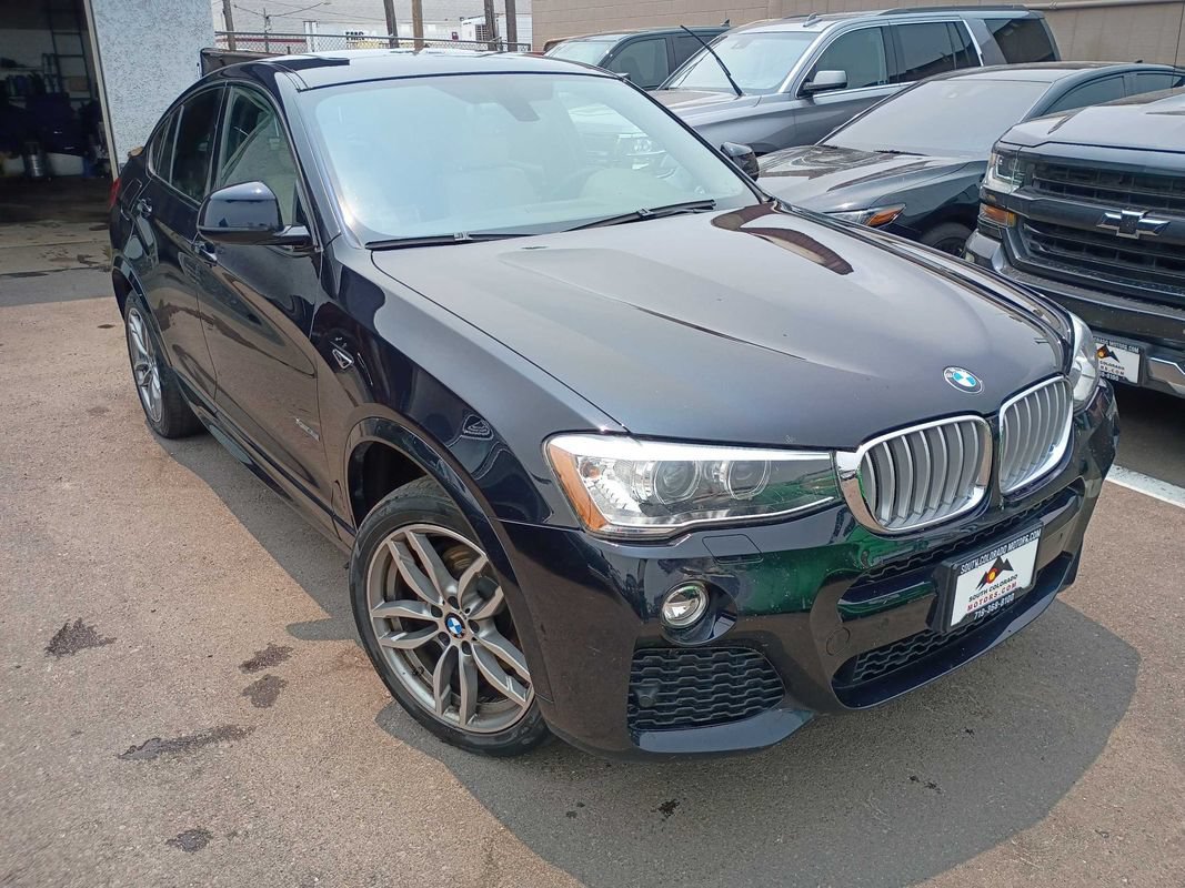 Used 2018 BMW X4 xDrive28i AWD/4WD image 1