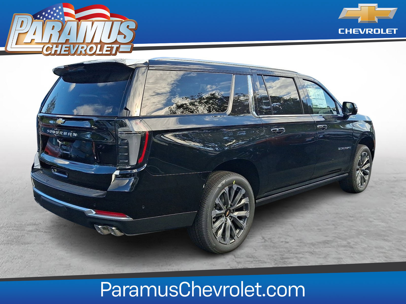 New 2026 Chevrolet Suburban High Country AWD/4WD image 4