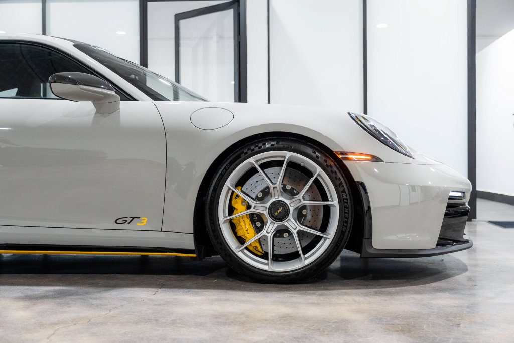 Used 2022 Porsche 911 GT3 RWD image 7