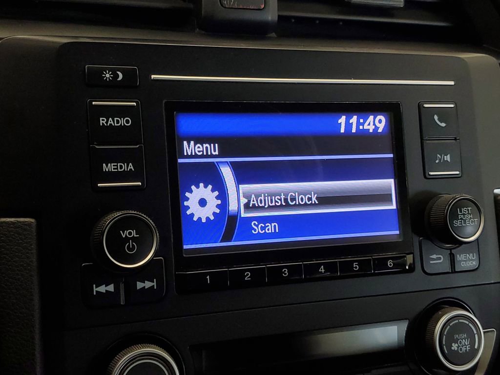 Used 2020 Honda Civic LX image 21