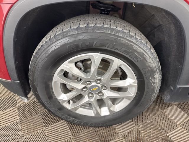 Used 2020 Chevrolet Traverse LT w/ LPO, Floor Liner Package image 33