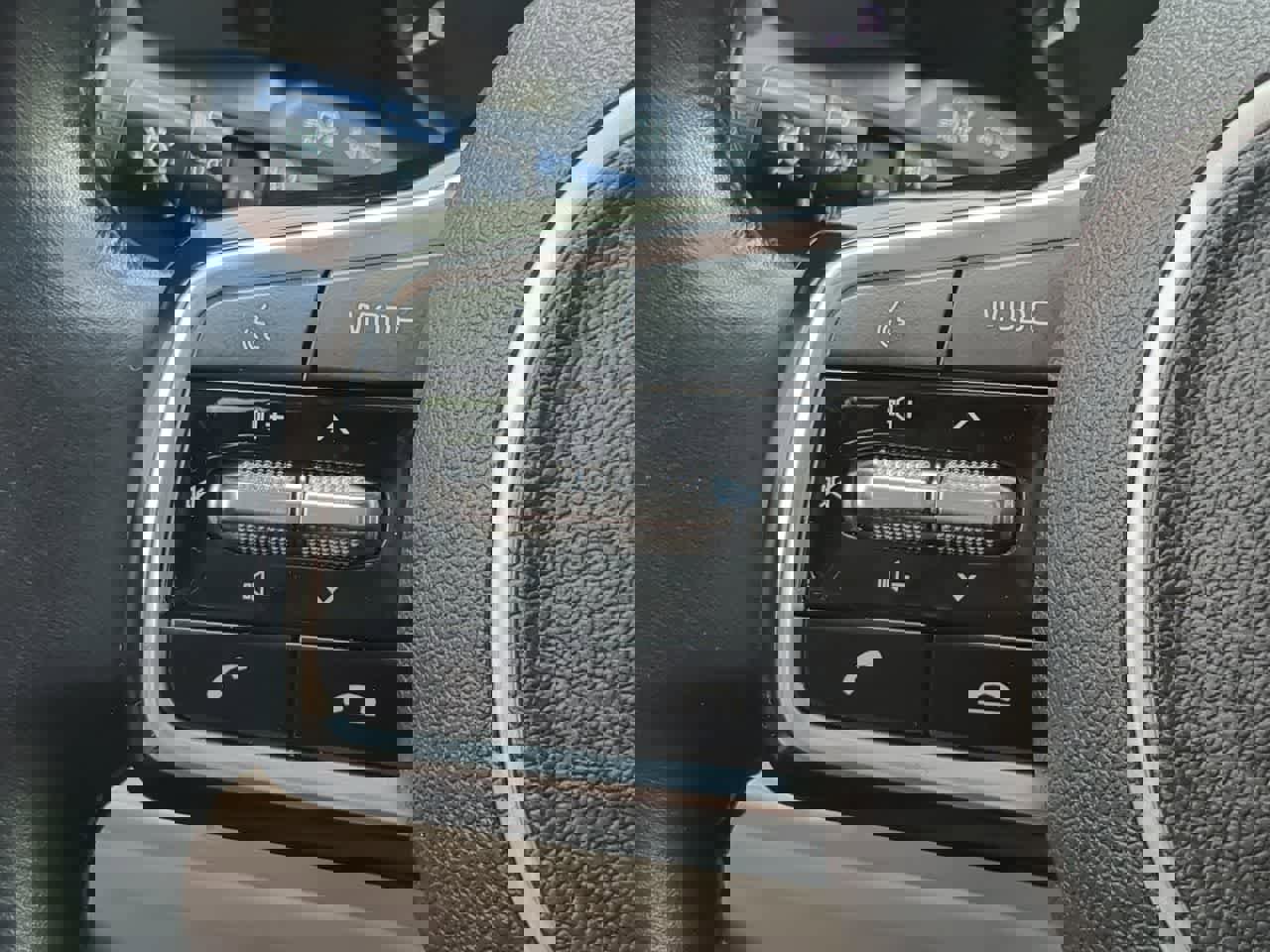 Used 2021 Kia Sorento SX image 26