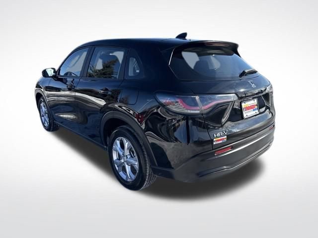 Certified 2023 Honda HR-V LX image 3