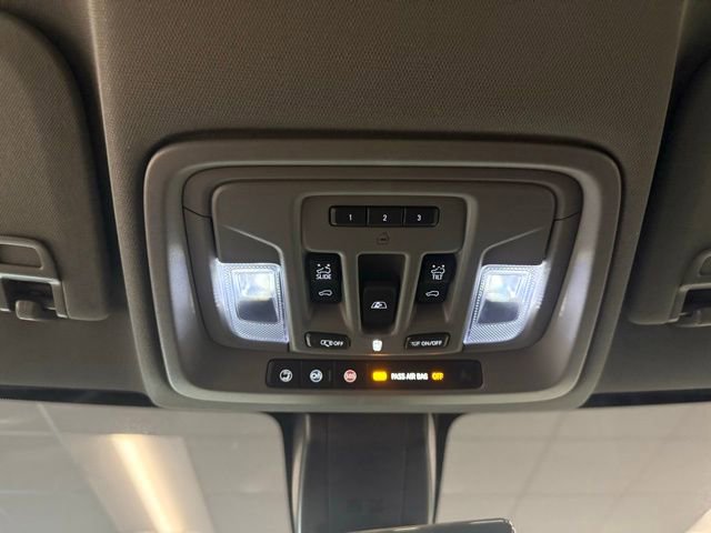 Used 2020 Chevrolet Silverado 2500 LTZ w/ LTZ Premium Package image 21