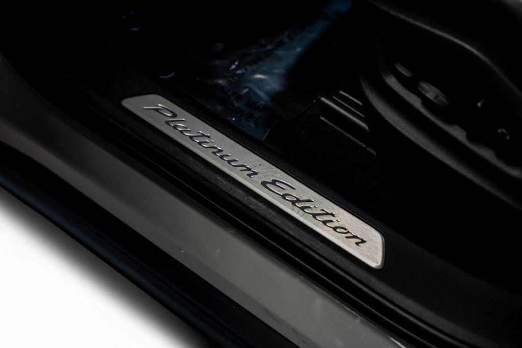 Used 2022 Porsche Cayenne S Platinum image 66