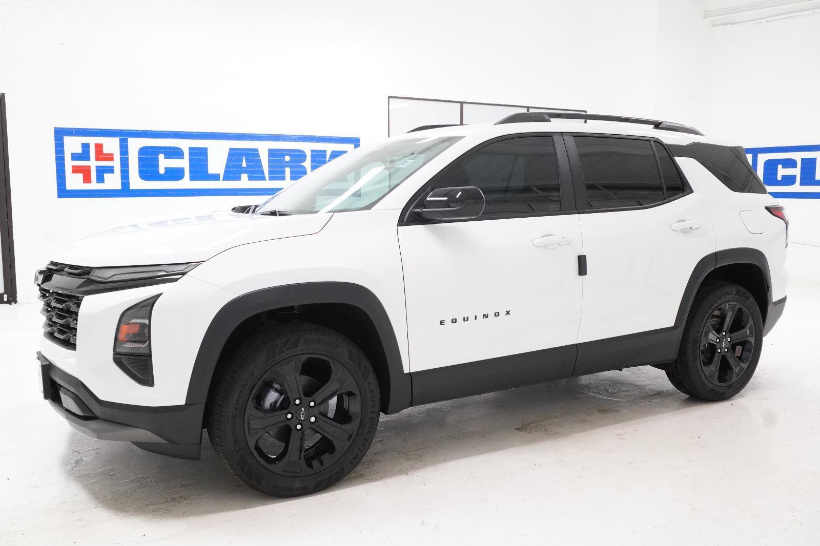 New 2026 Chevrolet Equinox LT w/ Midnight Edition image 10