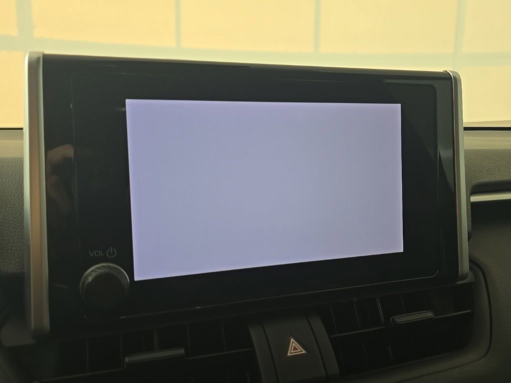 Used 2024 Toyota RAV4 LE image 18