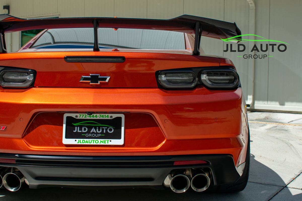 Used 2022 Chevrolet Camaro ZL1 RWD image 38